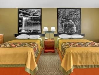 Super 8 By Wyndham Galva Hotel Bagian luar foto